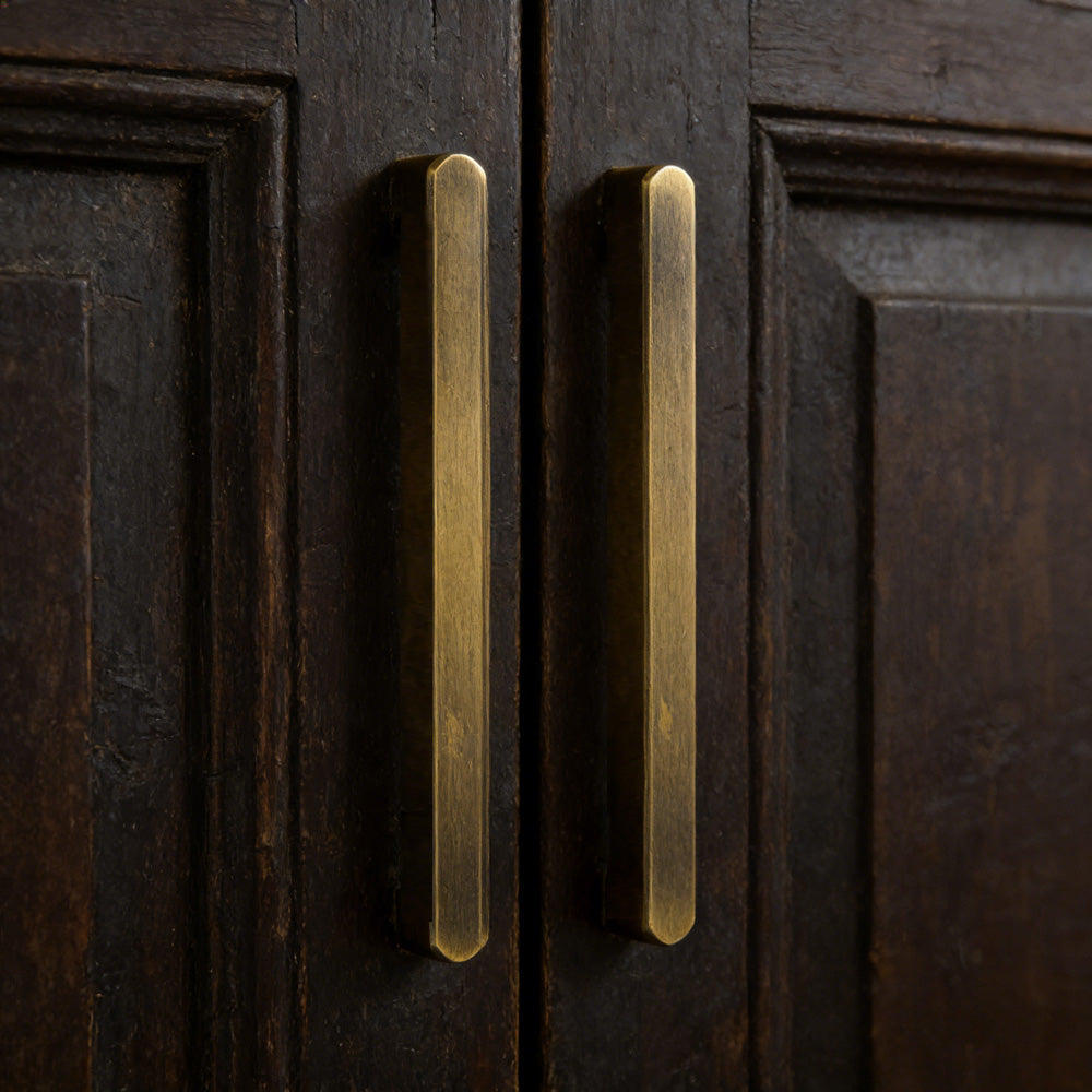 Antique Bronze Brass Edge Cabinet Handles by LookiDecor